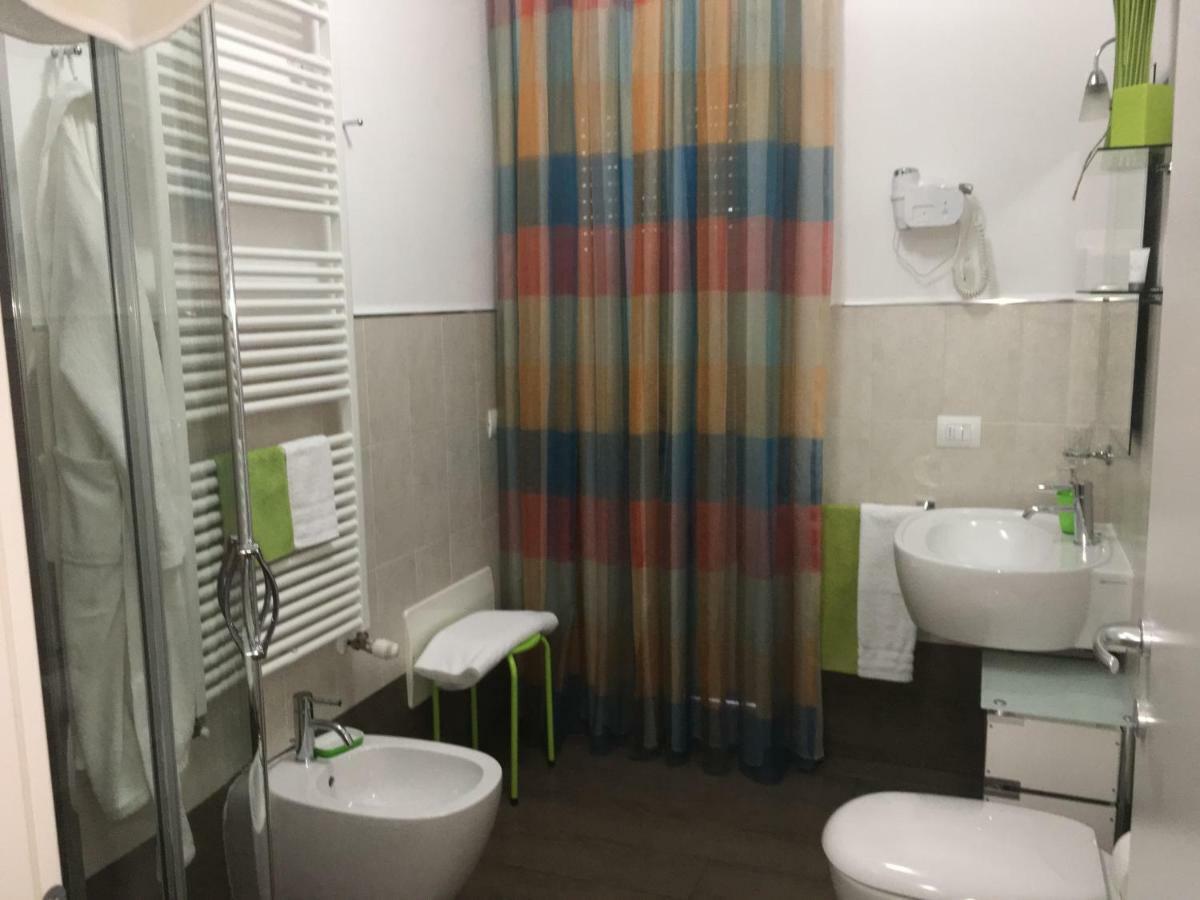 B&B Pitstop Αντζόλα ντελ Εμίλια Εξωτερικό φωτογραφία
